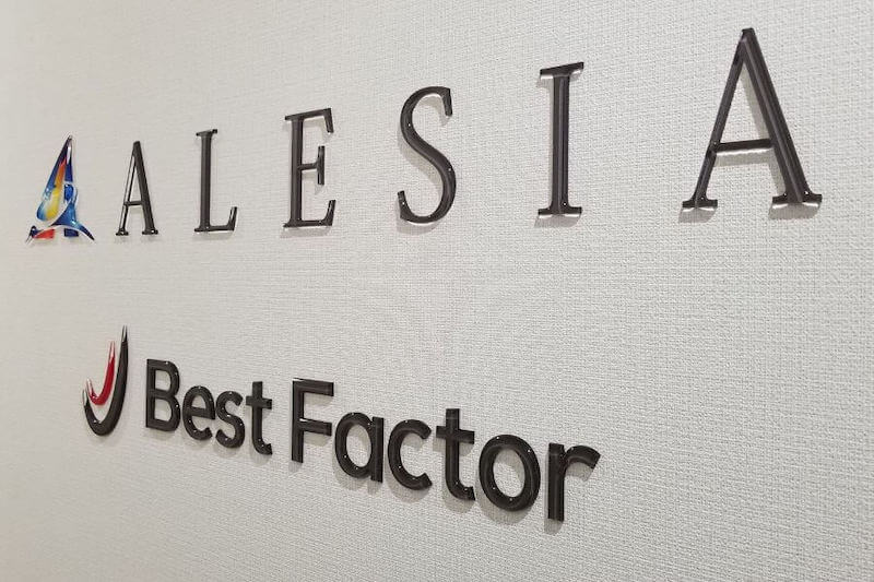 ベストファクター アレシア エントランス